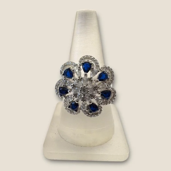BEAUTIFUL 925 STERLING SILVER GIRLISH COKTAIL RING WITH ZIRCONS & BLUE STONES | SLR638