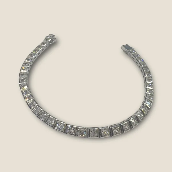BEAUTIFUL 925 STERLING SILVER GIRLISH BRACELET WITH LOVELY ZIRCONS | SB151