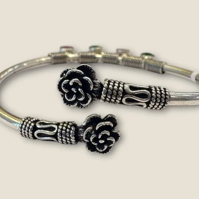 BEAUTIFUL 925 STERLING SILVER GIRLISH BRACELET WITH LOVELY ROSE DESIGN & MULTI COLOUR STONES | SB113 BEAUTIFUL 925 STERLING SILVER GIRLISH BRACELET WITH LOVELY ROSE DESIGN & MULTI COLOUR STONES | SB113