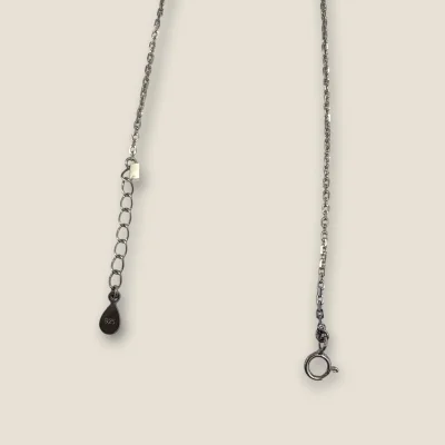 BEAUTIFUL 925 STERLING SILVER NECKLACE WITH LOVELY GIRLISH DESIGN | SC120 BEAUTIFUL 925 STERLING SILVER NECKLACE WITH LOVELY GIRLISH DESIGN | SC120
