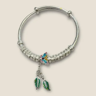 BEAUTIFUL GIRLISH SILVER BRACELET WITH LOVELY BUTTERBFLY DESIGN | SB123 BEAUTIFUL GIRLISH SILVER BRACELET WITH LOVELY BUTTERBFLY DESIGN | SB123