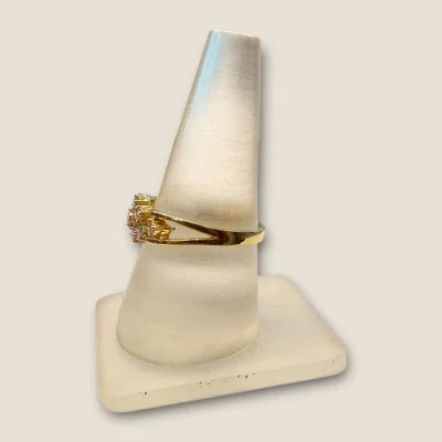 BEAUTIFUL GIRLISH DIAMOND RING WITH UNIQUE DESIGN | DLR100 BEAUTIFUL GIRLISH DIAMOND RING WITH UNIQUE DESIGN | DLR100