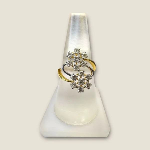 LOVELY GIRLISH DIAMOND RING WITH BEAUTIFUL FLOWER DESIGN | SLR105