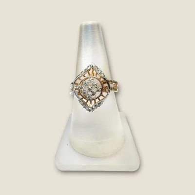 BEAUTIFUL FEMALE SIMPLY STUNNING DIAMOND RING WITH LOVELY UNIQUE DESIGN | DLR95