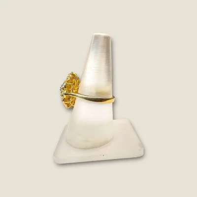 BEAUTIFUL FEMALE DIAMOND RING WITH LOVELY DESIGN | DLR102