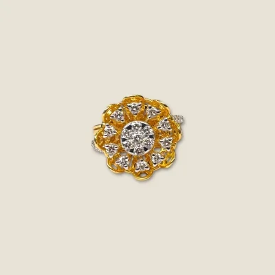 BEUTIFUL DIAMOND RING IN FLOWER DESIGN | DLR90