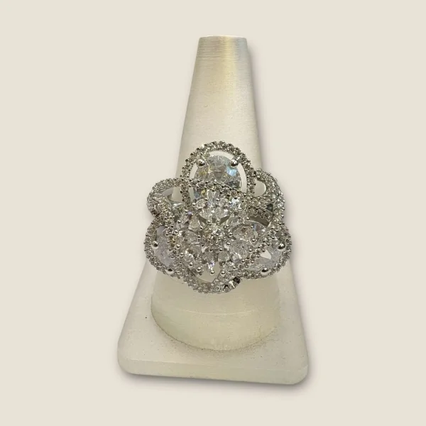 BEAUTIFUL 925 STERLING SILVER GIRLISH COKTAIL RING WITH WITH LOVELY ZIRCONS DESIGN | SLR653