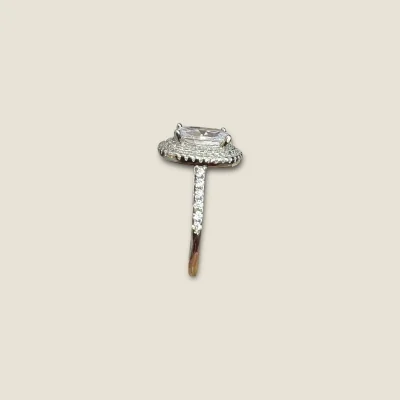 BEAUTIFUL 925 STERLING SILVER GIRLISH RING WITH LOVELY ZIRONS & STONS | SLR734