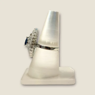 BEAUTIFUL 925 STERLING SILVER GIRLISH COKTAIL RING WITH LOVELY ZIRCONS & BLUE STONE | SLR729