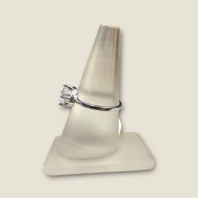 BEAUTIFUL 925 STERLING SILVER RING WITH ZIRCONS | SLR713 BEAUTIFUL 925 STERLING SILVER RING WITH ZIRCONS | SLR713