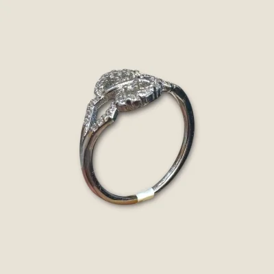 BEAUTIFUL 925 STERLNG SILVER GIRLISH RING WITH LOVEY UNIQUE DESIGN & ZIRCONS | SLR691
