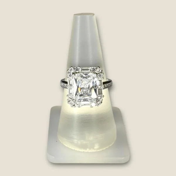 BEAUTIFUL 925 STERLING SILVER GIRLISH RING WITH ZIRCONS | SLR715