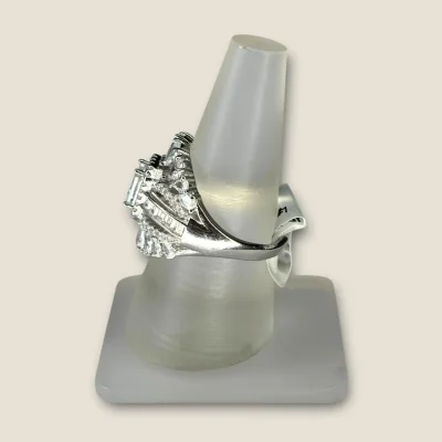 BEAUTIFUL 925 STERLING SILVER GIRLISH RING WITH LOVELY ZIRCONS | SLR782 BEAUTIFUL 925 STERLING SILVER GIRLISH RING WITH LOVELY ZIRCONS | SLR782