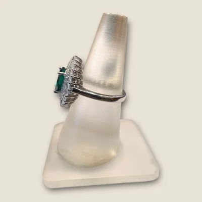 BEAUTIFUL STERLING SILVER GIRLISH COKTAIL RING WITH GREEN STONE & ZIRCONS | SLR906