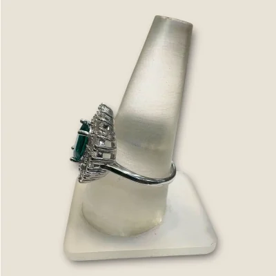 BEAUTIFUL 925 STERLINE SILVER GIRLISH RING WITH GREEN STONE | SLR856 BEAUTIFUL 925 STERLINE SILVER GIRLISH RING WITH GREEN STONE | SLR856
