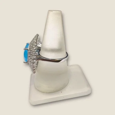 BEAUTIFUL STERLING SILVER RING WITH BLUE STONE & LOVELY ZIRCONS | SLR841