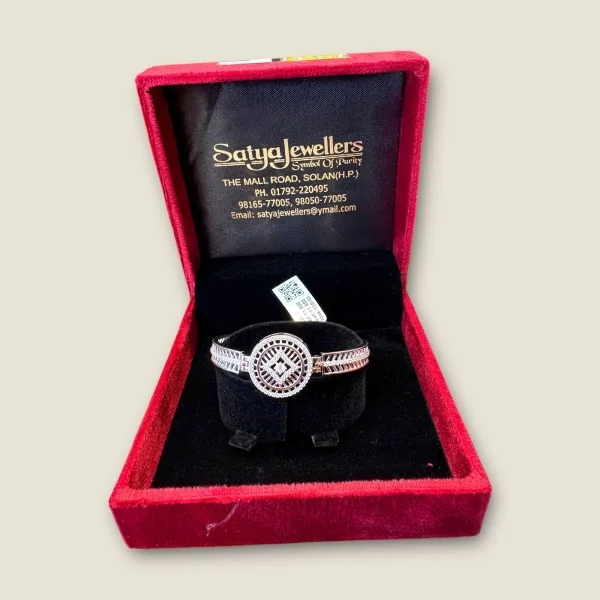 BEAUTIFUL GIRLISH STERLING SILVER BRACELET WITH ZERCIONS |SLR276