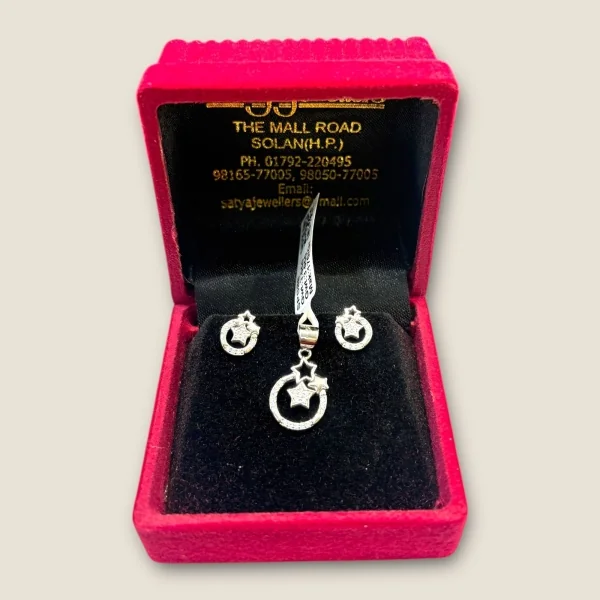 BEAUTIFUL GIRLISH STERLING SILVER PENDANT SET WITH LOVELY STAR SHAPE DESIGNE |SPS88