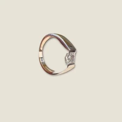 BEAUTIFUL 925 STERLING MEN'S SILVER RING WITH LOVELY WHITE STONE |SGR383