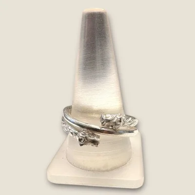 BEAUTIFUL 925 STERLING MEN'S SILVER RING WIITH SNAKE DESIGN |SGR364
