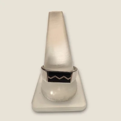 BEAUTIFUL STERLING SILVER MEN'S RING WITH BEAUTIFUL DESIGN |SGR384