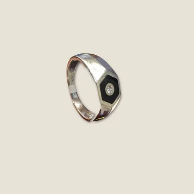 BEAUTIFUL STERLING SILVER MEN'S RING WITH BEAUTIFUL DESIGN |SGR380