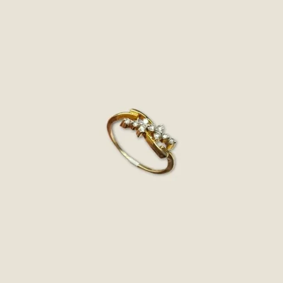 BEAUTIFUL GIRLISH DIAMOND RING WITH LOVELY DESIGN LOVE CAPTURED IN EVERY FACET | DLR127 BEAUTIFUL GIRLISH DIAMOND RING WITH LOVELY DESIGN LOVE CAPTURED IN EVERY FACET | DLR127
