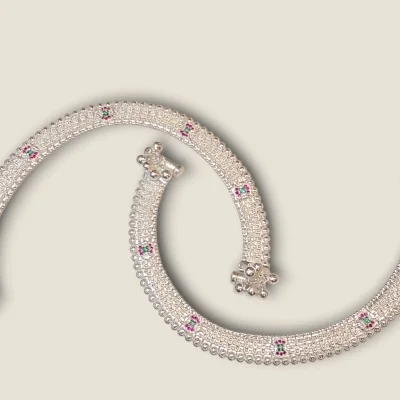 CHARM NEVER FADES LOVELY DESIGN SILVER BRIDAL ANKLETS | SPY655