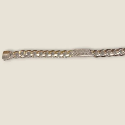 ELEVATE YOUR EVERYDAY. PURE STERLING SILVER CRAFTSMANSHIP MEN'S SILVER BRACELET | SB242 ELEVATE YOUR EVERYDAY. PURE STERLING SILVER CRAFTSMANSHIP MEN'S SILVER BRACELET | SB242