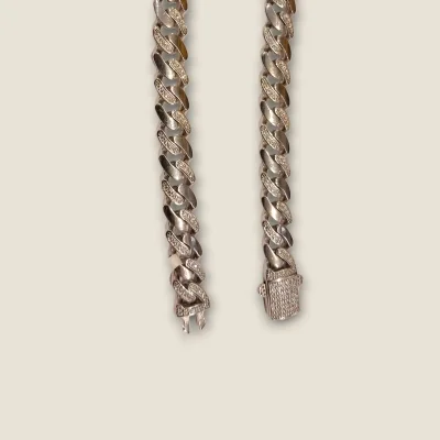 BEAUTIFUL SILVER MEN'S BRACLELETS IN CURB DESIGN | SB272