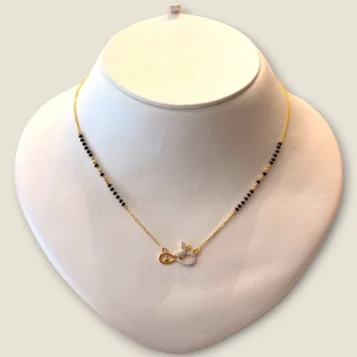 BEAUTIFUL SLEEK SUBTLE INFINITY DESIGN GOLD MANGALSUTAR | MSS416