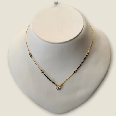 SERVING TRADITION WITH A SIDE OF GLAM GOLD MANGALSUTAR | MSS422