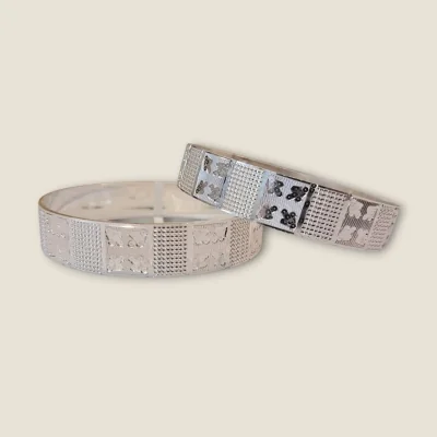 LOVELY BRIGHT BOLD MINIMAL DESIGNED SILVER KARA PAIR | SK556