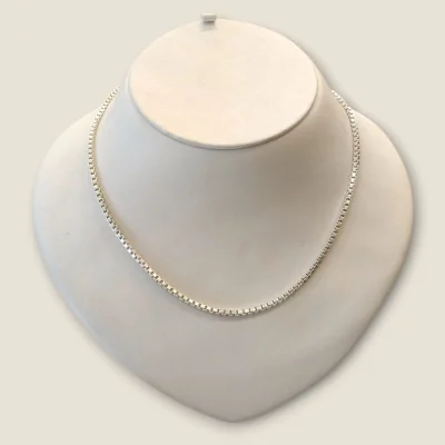 BEAUTIFUL WOMEN SILVER CHAIN WITH PREMIUM STERLING & DESIGN | SC499