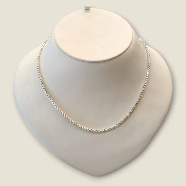BEAUTIFUL WOMEN SILVER CHAIN WITH PREMIUM STERLING & DESIGN | SC499