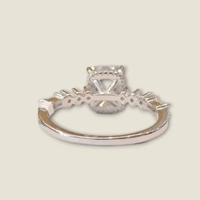 ELEGANCE IN EVERY DETAIL BEAUTIFUL SILVER RING | SLR1043