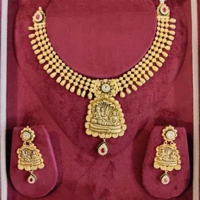 BEAUTIFUL 916 HUID HALLMARK GOLD NECKLACE WITH EARINGS IN TEMPLE ART | ST614