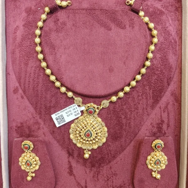 BEAUTIFUL 916 HUID HALLMARK ANTIQUE GOLD NECKLACE WITH EARINGS | SST5