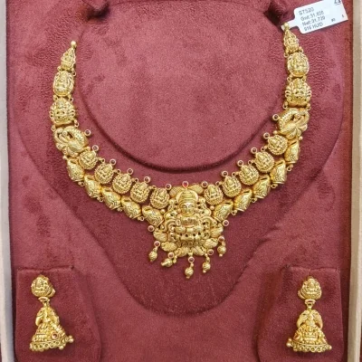BEAUTIFUL 916 HUID HALLMARK GOLD NECKLACE WITH EARINGS IN TELMPLE ART | ST520