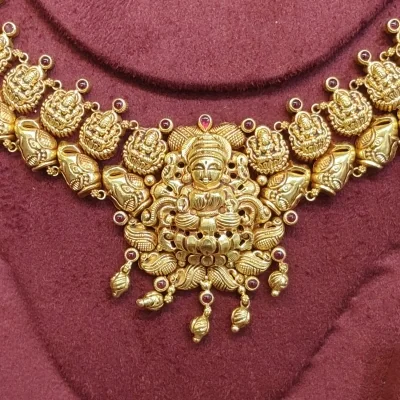 BEAUTIFUL 916 HUID HALLMARK GOLD NECKLACE WITH EARINGS IN TELMPLE ART | ST520 BEAUTIFUL 916 HUID HALLMARK GOLD NECKLACE WITH EARINGS IN TELMPLE ART | ST520