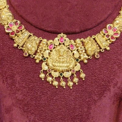 BEAUTIFUL 22CT 916 HUID HALLMARK GOLD NECKLACE WITH EARINGS IN AMAZING TEMPLE ART | ZST33