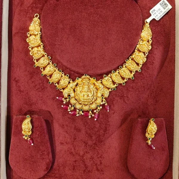 BEAUTIFUL 22CT 916 HUID HALLMARK GOLD NECKLACE WITH EARINGS WITH LOVELY STONES | ZST82