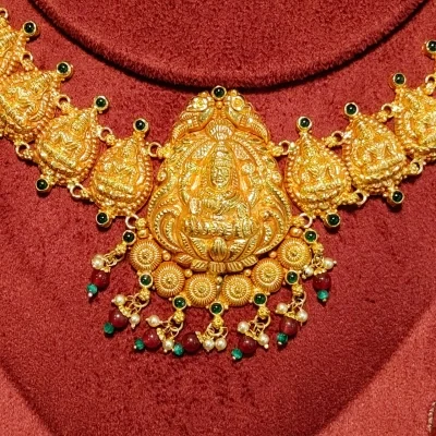 BEAUTIFUL 22CT 916 HUID HALLMARK GOLD NECKLACE WITH EARINGS IN TEMPLE ART & LOVELY STONES | ZST83 BEAUTIFUL 22CT 916 HUID HALLMARK GOLD NECKLACE WITH EARINGS IN TEMPLE ART & LOVELY STONES | ZST83