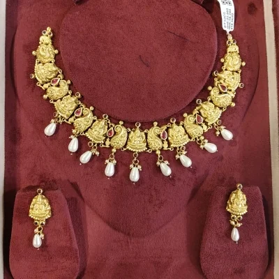 BEAUTIFUL 22CT 916 HUID HALLMARK GOLD NECKLACE WITH EARINGS IN TEMPLE ART | ST1006