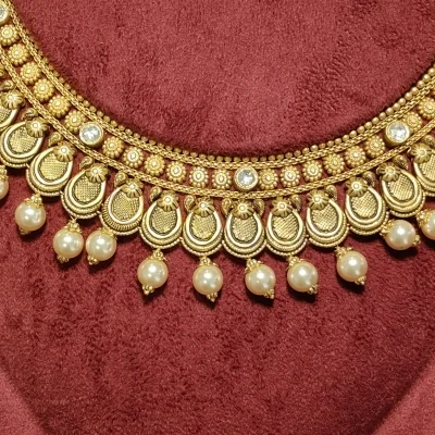BEAUTIFUL 22CT 916 HUID HALLMARK GOLD NECKLACE WITH EARING IN LOVELY DESIGN | ST74