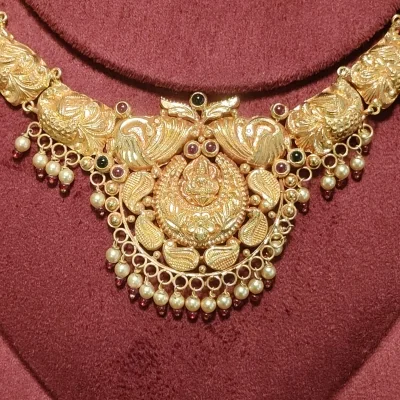 BEAUTIFUL 22CT 916 HUID HALLMARK GOLD NACKLACE IN ANTIQUE TEMPLE ART WITH LOVELY STONES | ST928 BEAUTIFUL 22CT 916 HUID HALLMARK GOLD NACKLACE IN ANTIQUE TEMPLE ART WITH LOVELY STONES | ST928