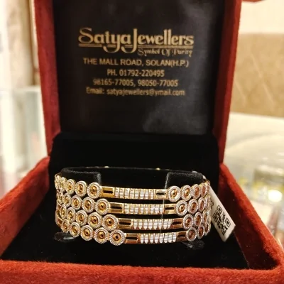 22CT 916 HUID HALLMARK GOLD BANGLES WITH LOVELY UNIQUE DESIGN | BNG1