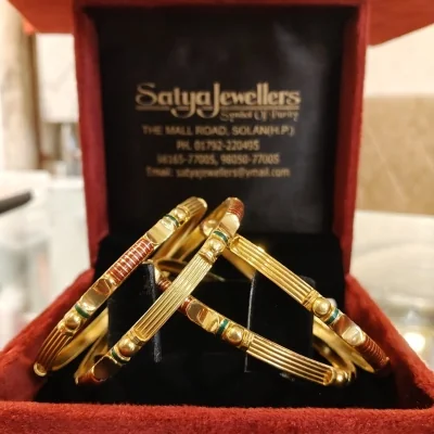 BEAUTIFUL 22CT 916 HUID HALLMARK GOLD BANGLES WITH UNIQUE DESIGNS | BNG5