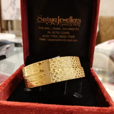 BEAUTIFUL 916 HID HALLMARK GOLD BANGLES WITH LOVELY DESIGNS | KA534