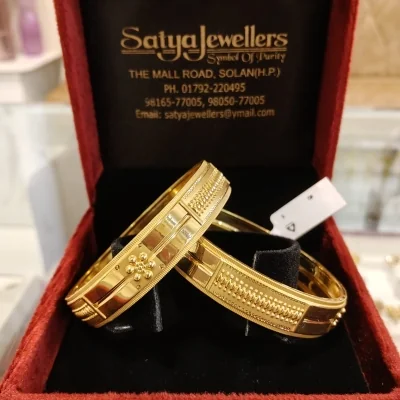 BEAUTIFUL 22CT 916 HUID HALLMARK GOLD BANGLES WITH LOVELY DESIGN | KA524